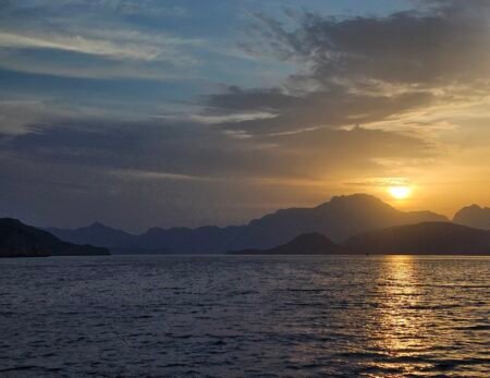 Musandam Overnight Tours