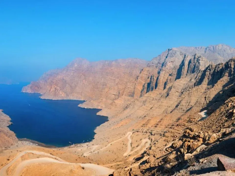 Guest at the Khor Najd viewpoint on the Khasab mountain safari